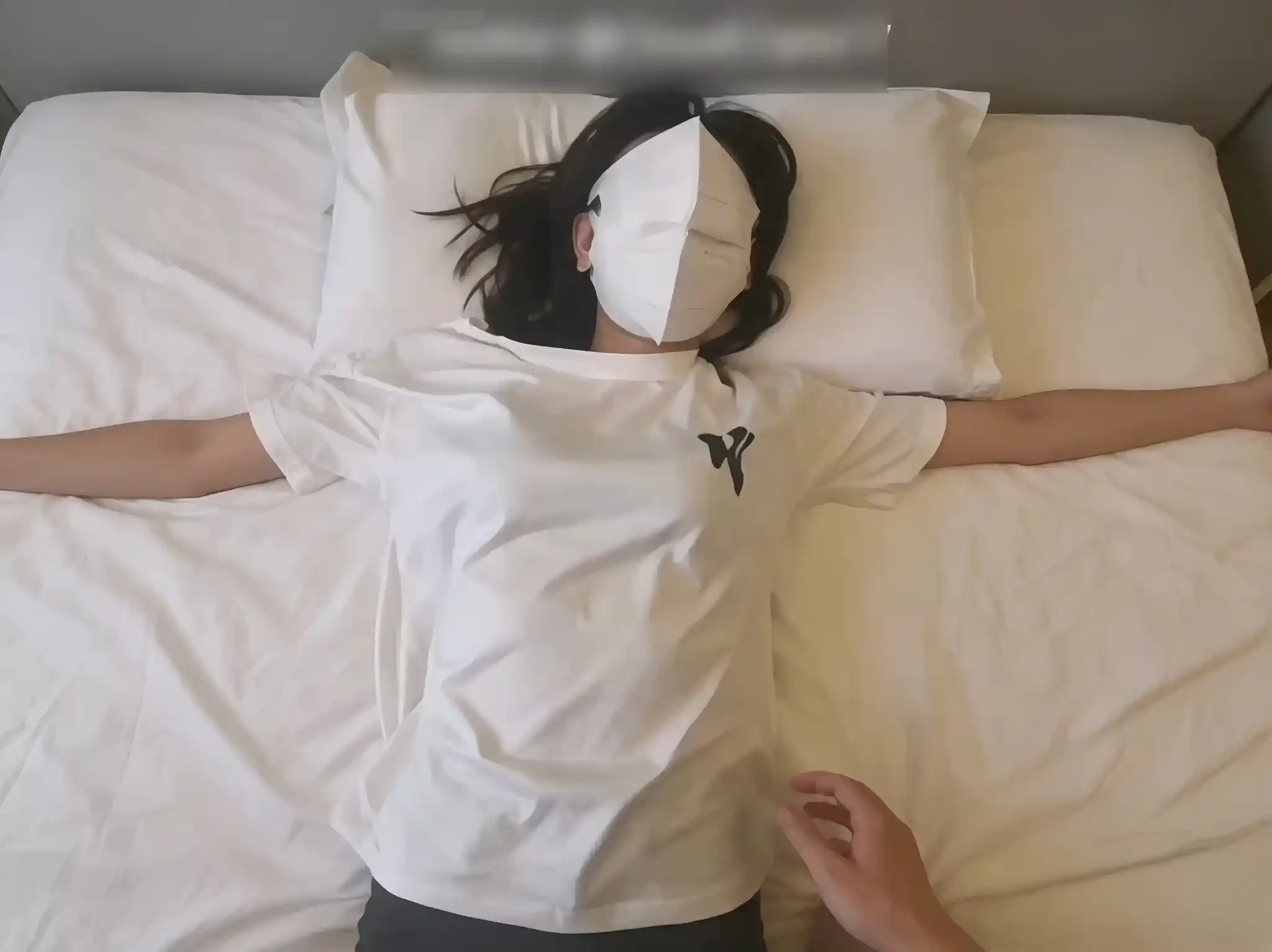 无名tk 同好约现实录妹子很怕痒-TK剧场