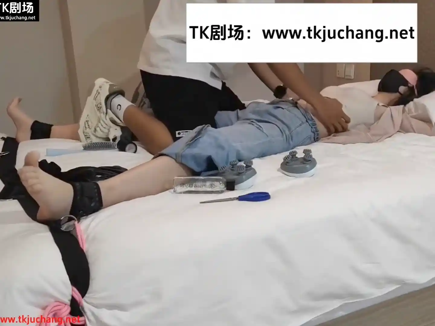 山丘大大 QSDD-240811-女高tk体验-TK剧场